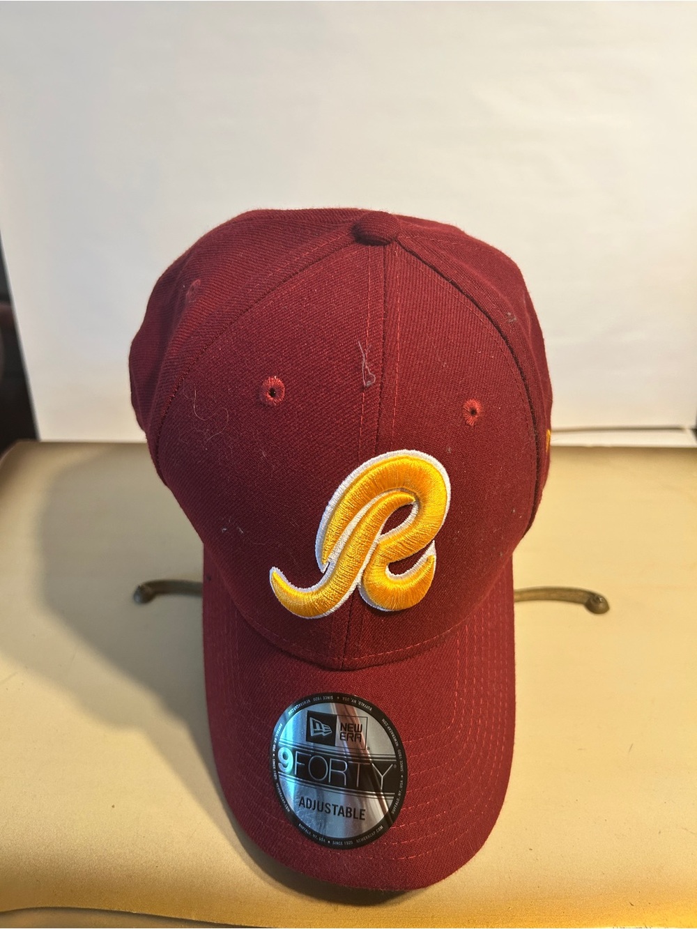 New Era Burgundy Baseball Cap with Gold Embroidered 'R' Patch with Bundle
